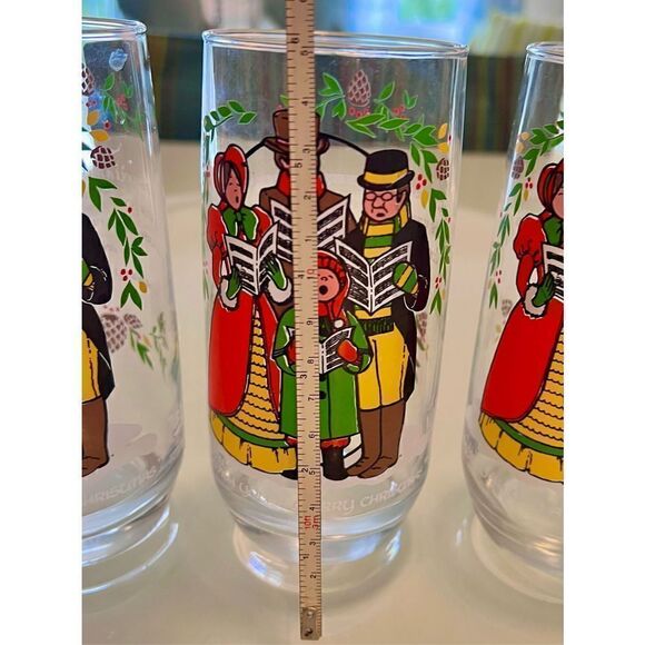 Vintage 1983 Pepsi Christmas Caroling Glass Merry Christmas Holidays Set of 4 - Picture 5 of 11